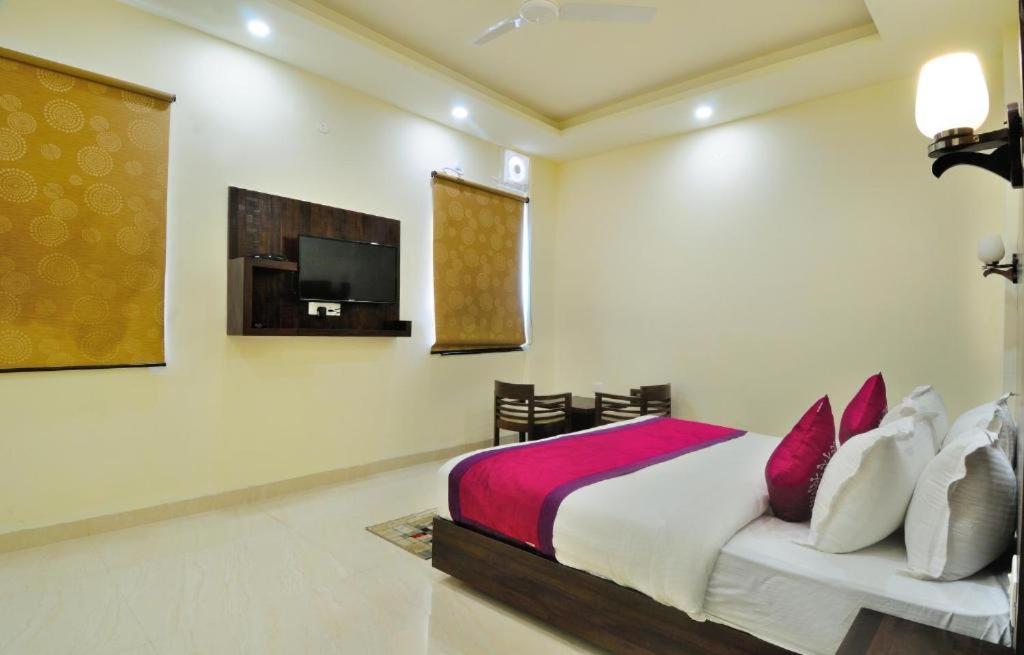 Harmony On Ganges - Laxmi Heights, Tapovan Rishikesh Exterior foto